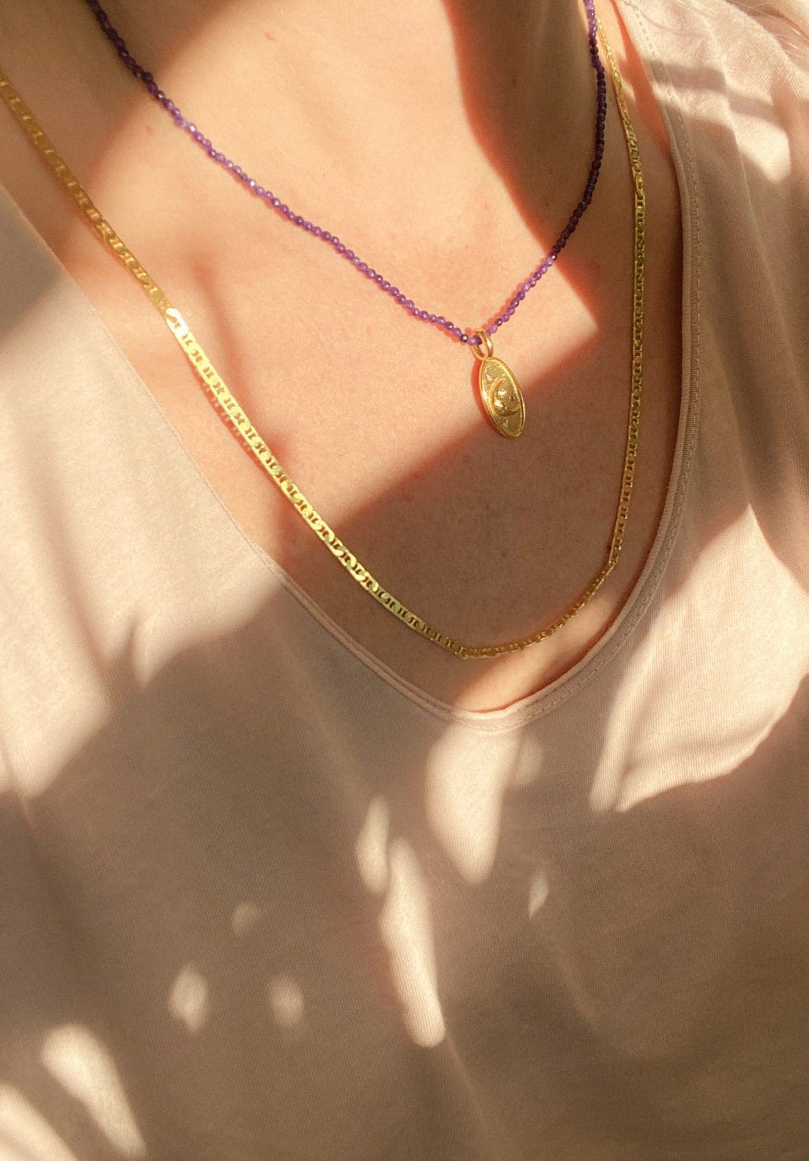 Hermina Athens Sky Oval Purple Necklace
